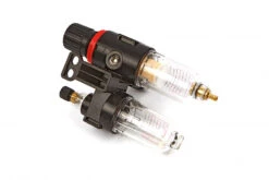 HBM Ontvochtiger, Drukregelaar En Olievernevelaar Model 2